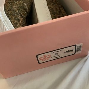 Juicy Couture Slip on Sneaker.